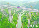 沈海复线桐山溪 特大桥顺利合龙