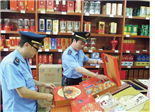 福鼎城郊工商所开展两节市场流通环节食品安全监管